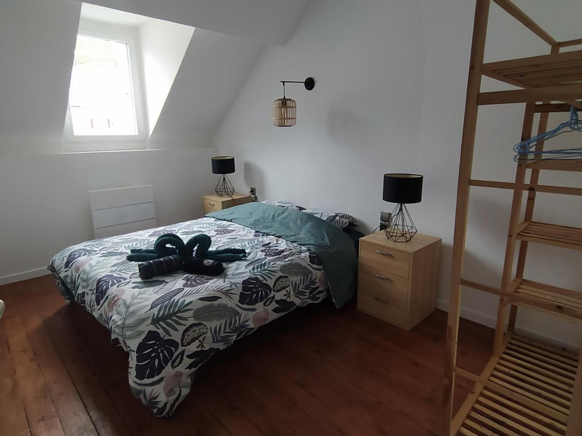 Le Nid Normand Avec Terrasse - Stationnement Facile Et Gratuit - 5 Min Seine Apartment Deville-les-Rouen Exterior photo
